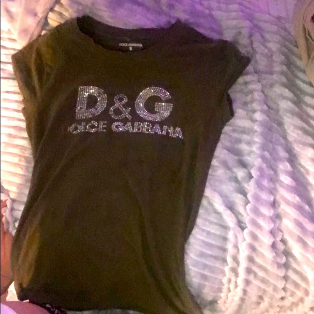 D @ G Rine stone T shirt  used